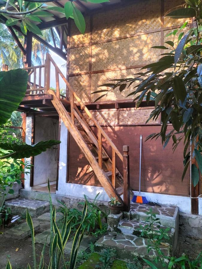 Bale Jukung Bed and Breakfast Tanjung  Εξωτερικό φωτογραφία